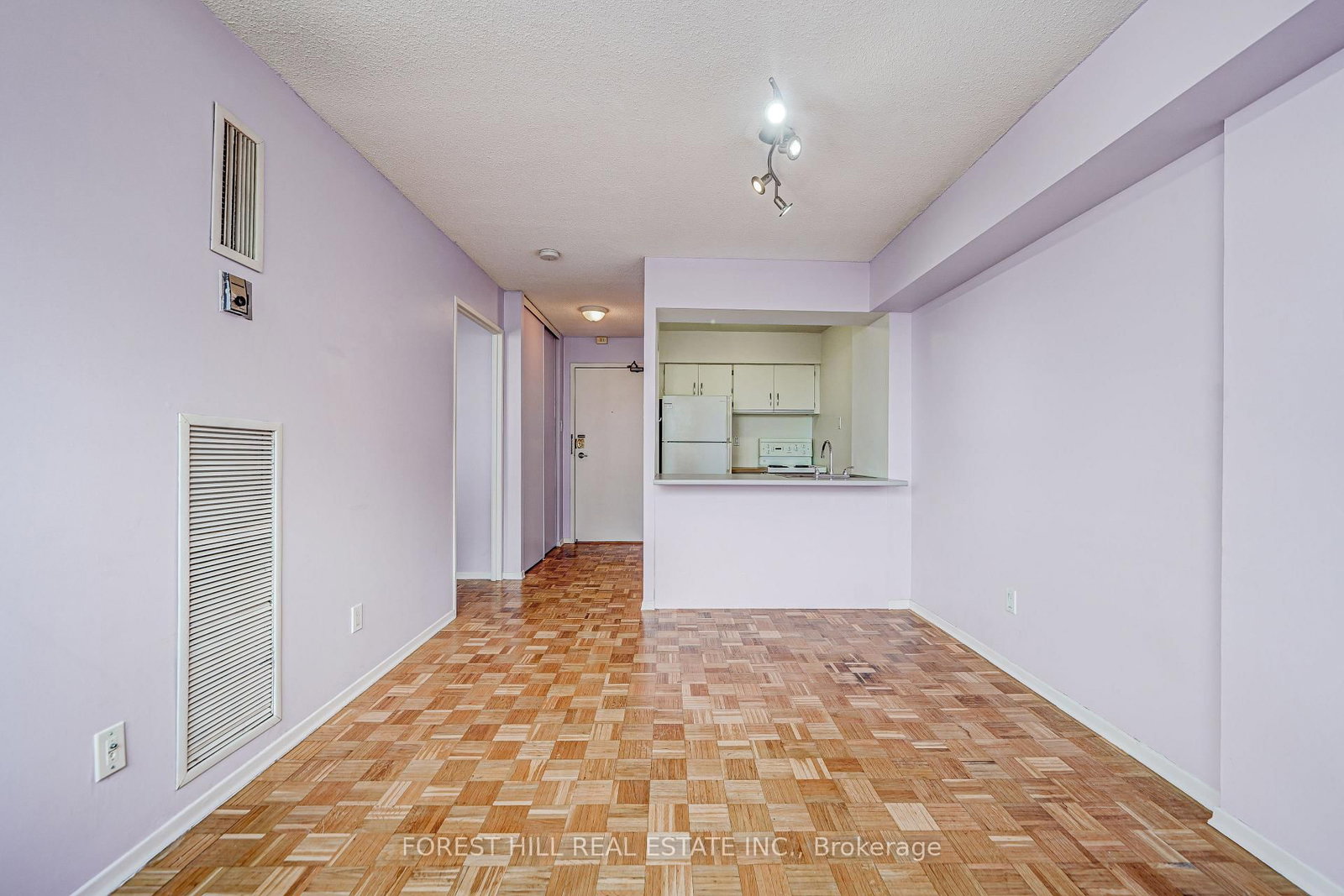60 St. Patrick Street • #728 • Toronto, ON photo 12