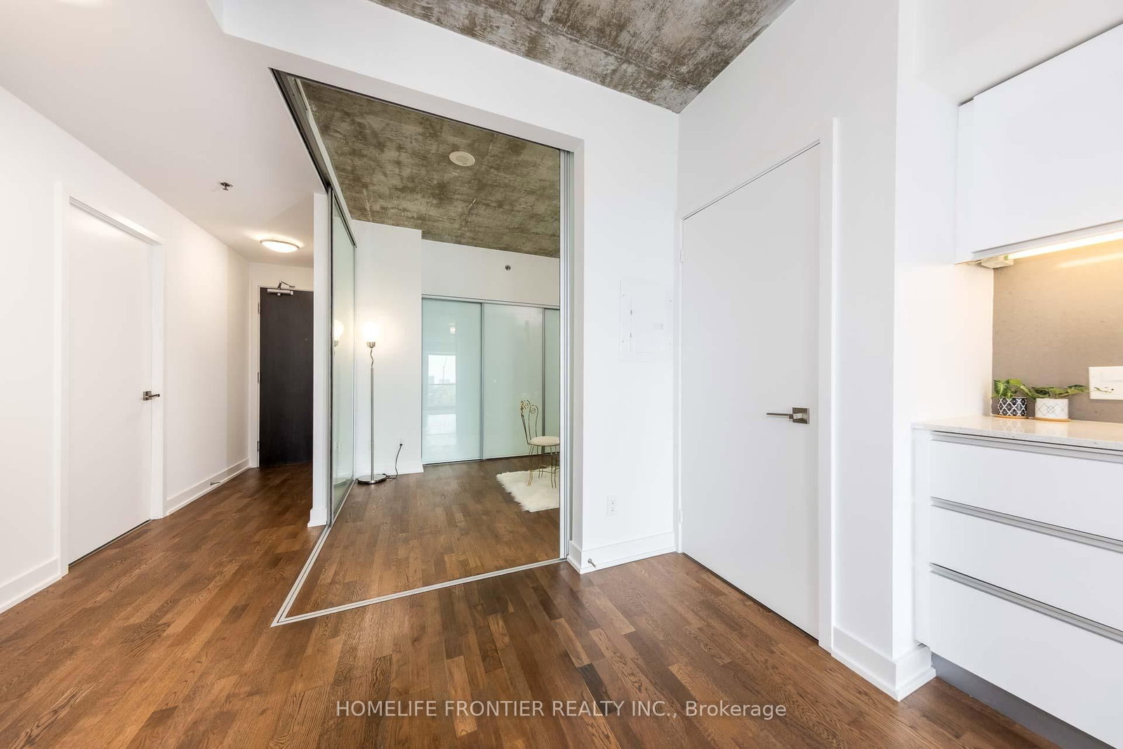 20 Minowan Miikan Lane • #717 • Toronto, ON photo 15
