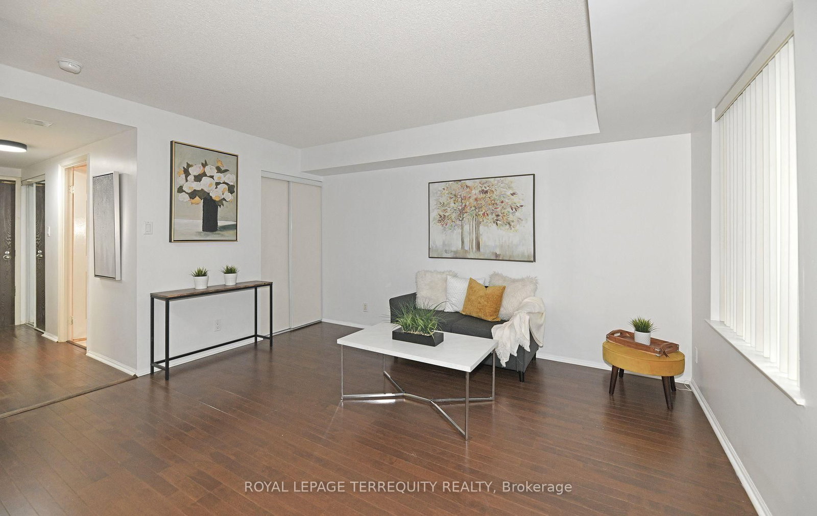 711 Bay Street • #1113 • Toronto, ON photo 6