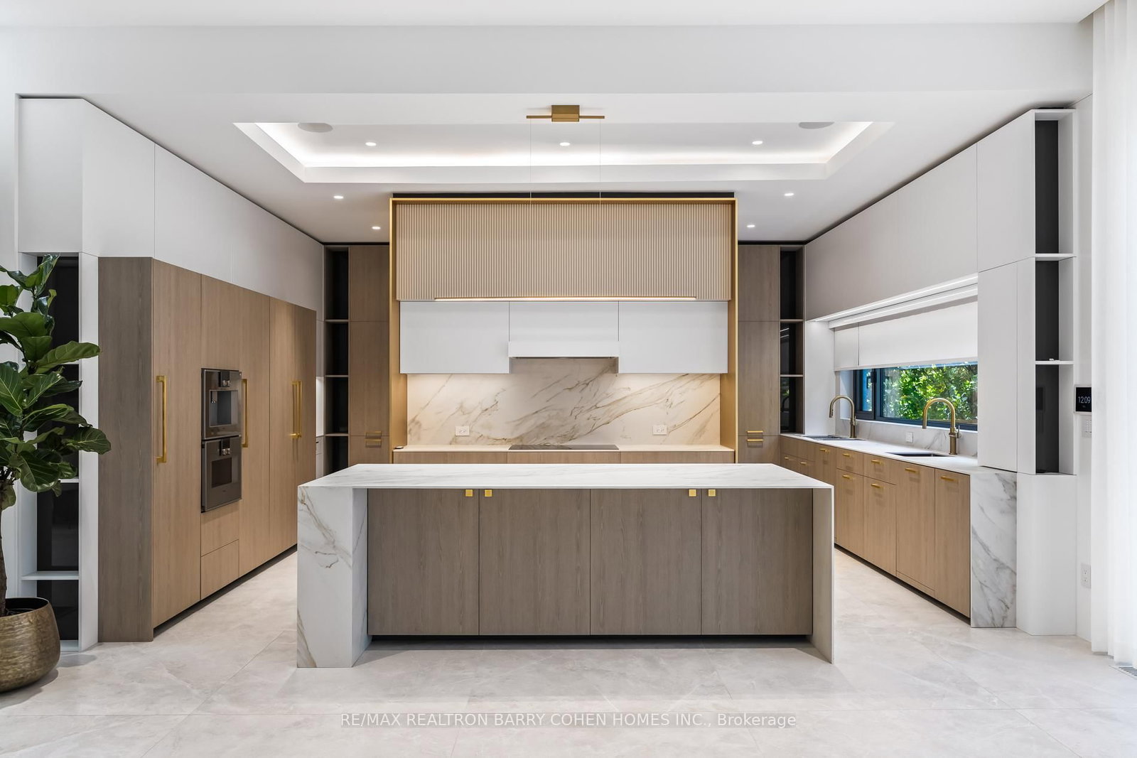 90 Esgore Drive • Toronto, ON photo 14