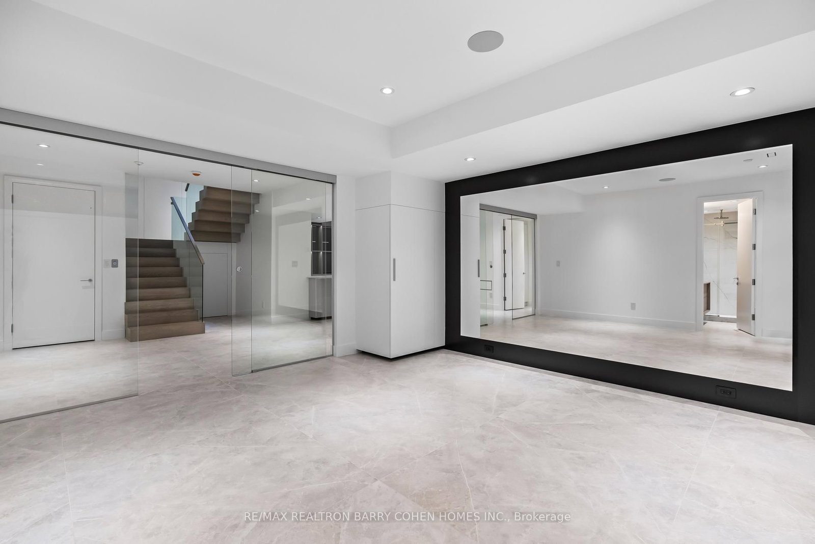 90 Esgore Drive • Toronto, ON photo 31