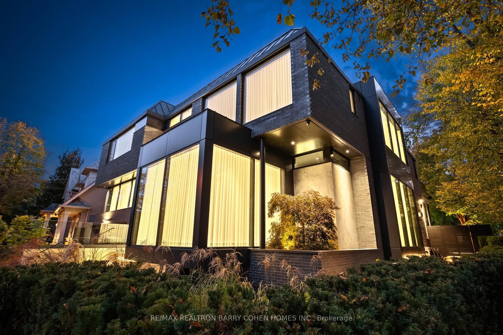 90 Esgore Drive • Toronto, ON photo 37