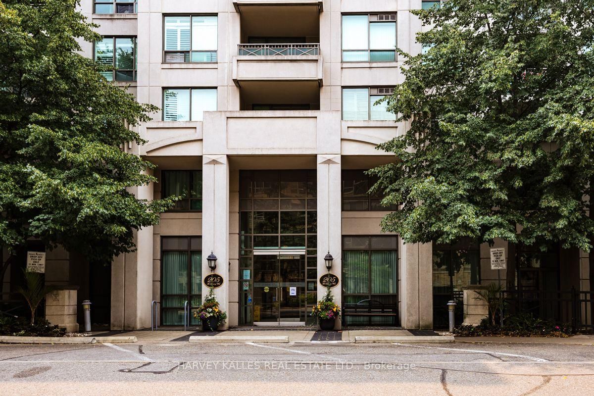 503-205 The Donway, Toronto, ON