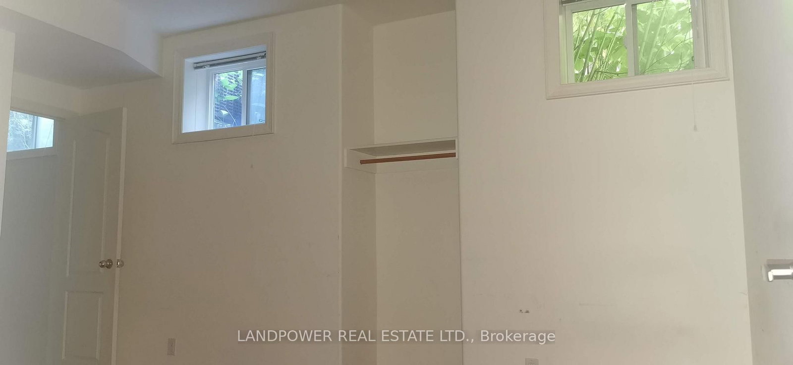 33 Bevdale Road • Toronto, ON photo 34