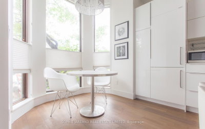 Unit 1 — 171 Carlton Street — photo 2