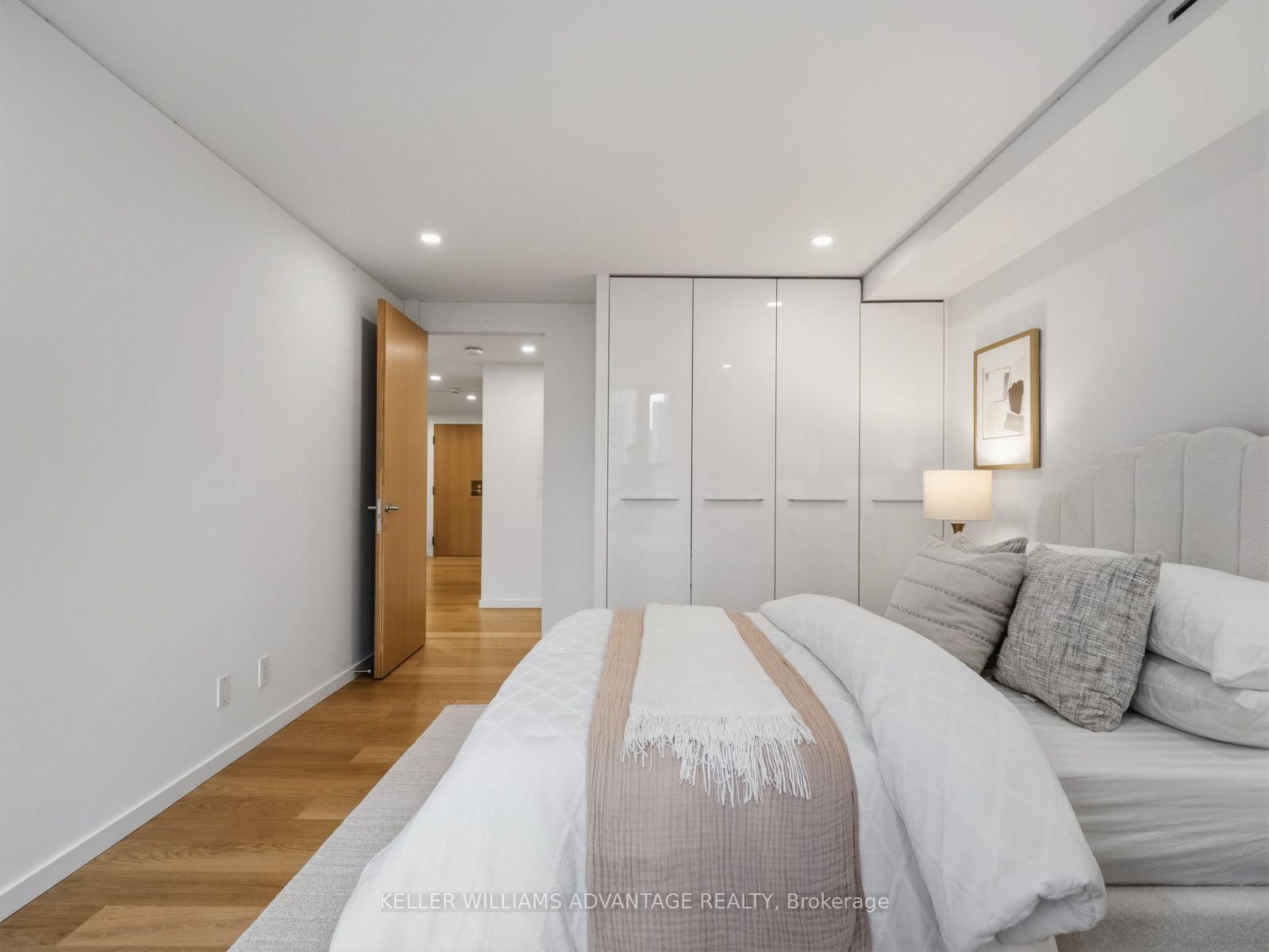 1166 Bay Street • #1002 • Toronto, ON photo 30