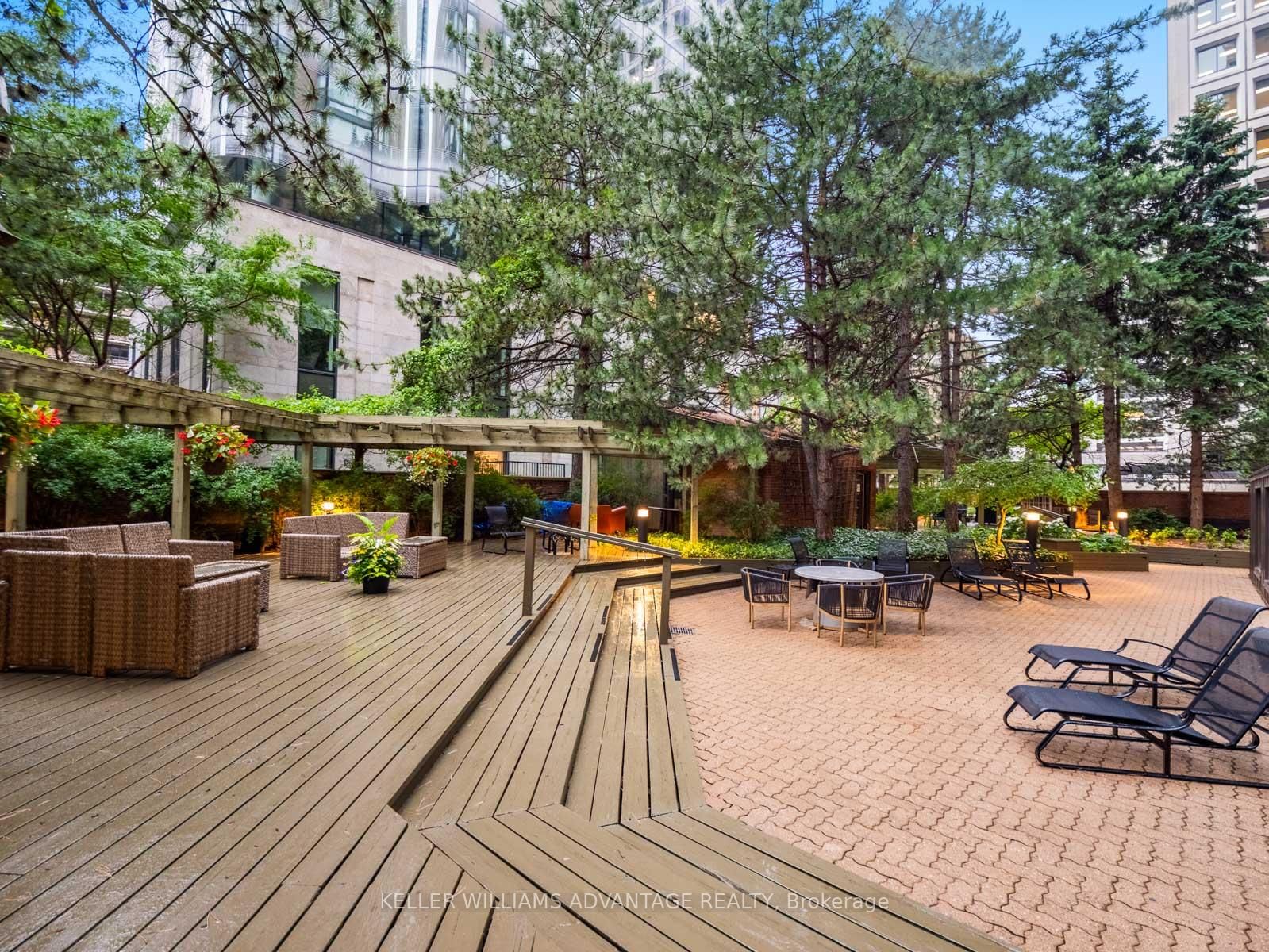 1166 Bay Street • #1002 • Toronto, ON photo 36