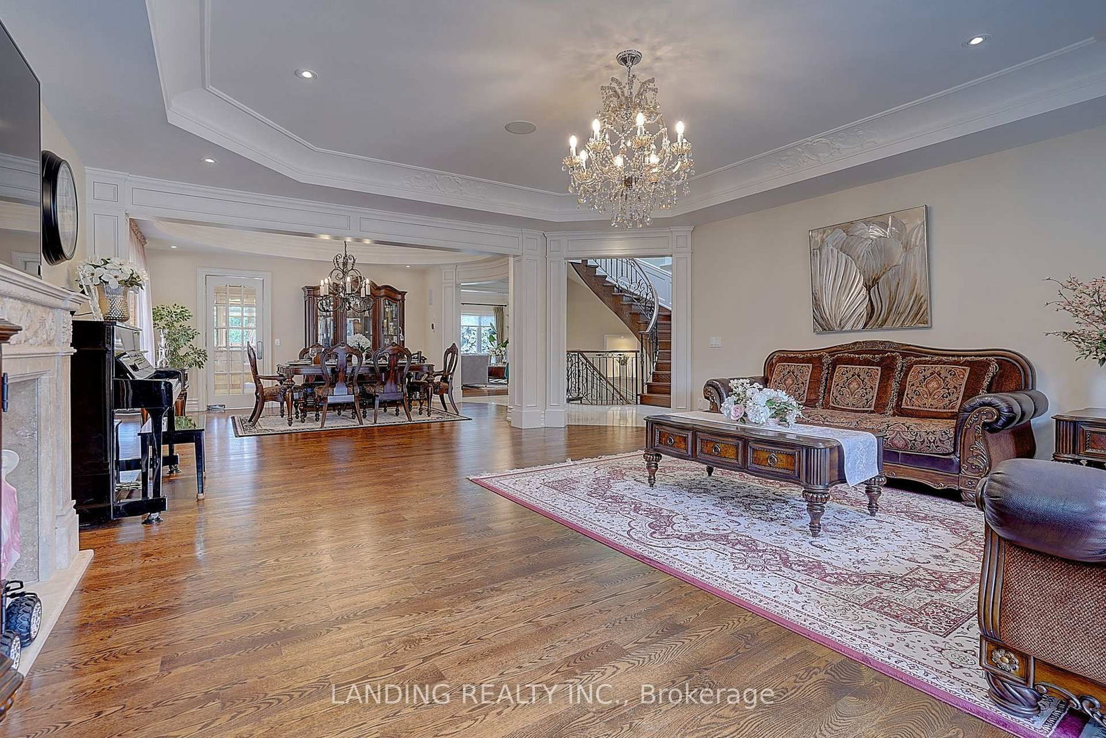 24 Abbotsford Road • Toronto, ON photo 11