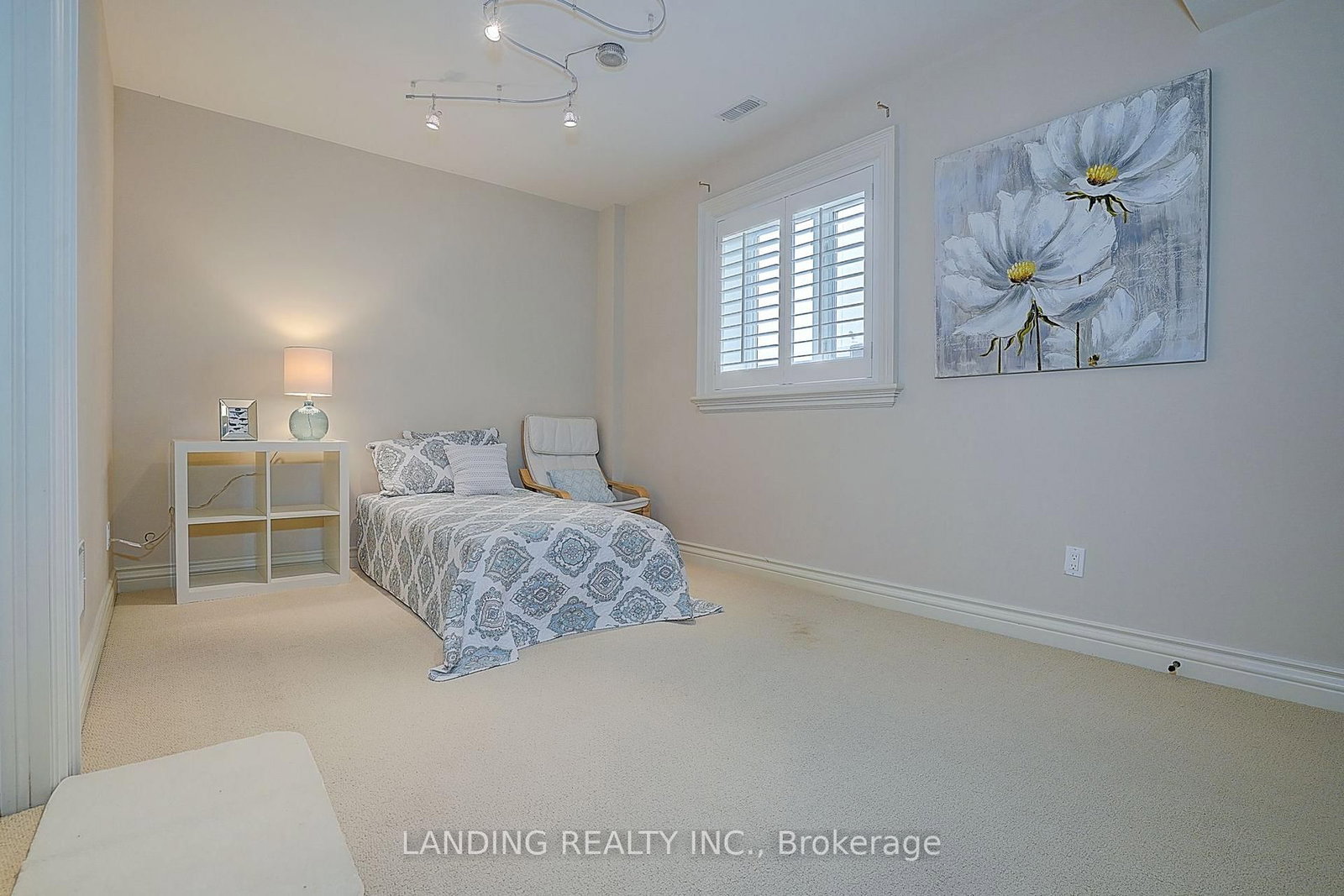 24 Abbotsford Road • Toronto, ON photo 44