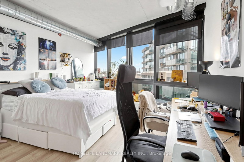 21 Lawren Harris Toronto,ON M5A 0T4 — Photo 16