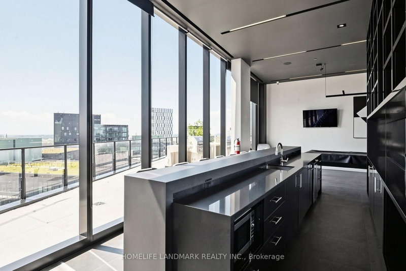 21 Lawren Harris Toronto,ON M5A 0T4 — Photo 29