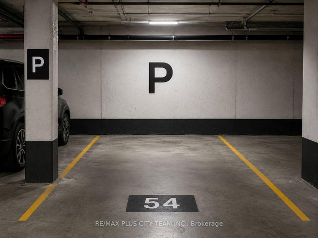 Parking P2-54 - 88 Scott Street