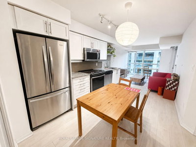Unit 903 — 400 Adelaide Street E — photo 2