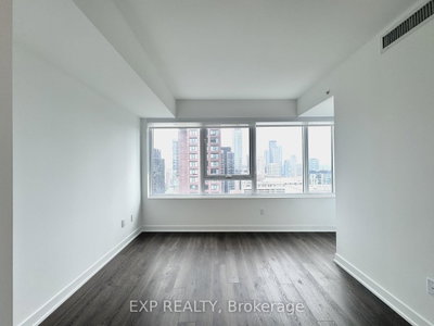 Unit 3503 — 609 Sherbourne Street — more photos