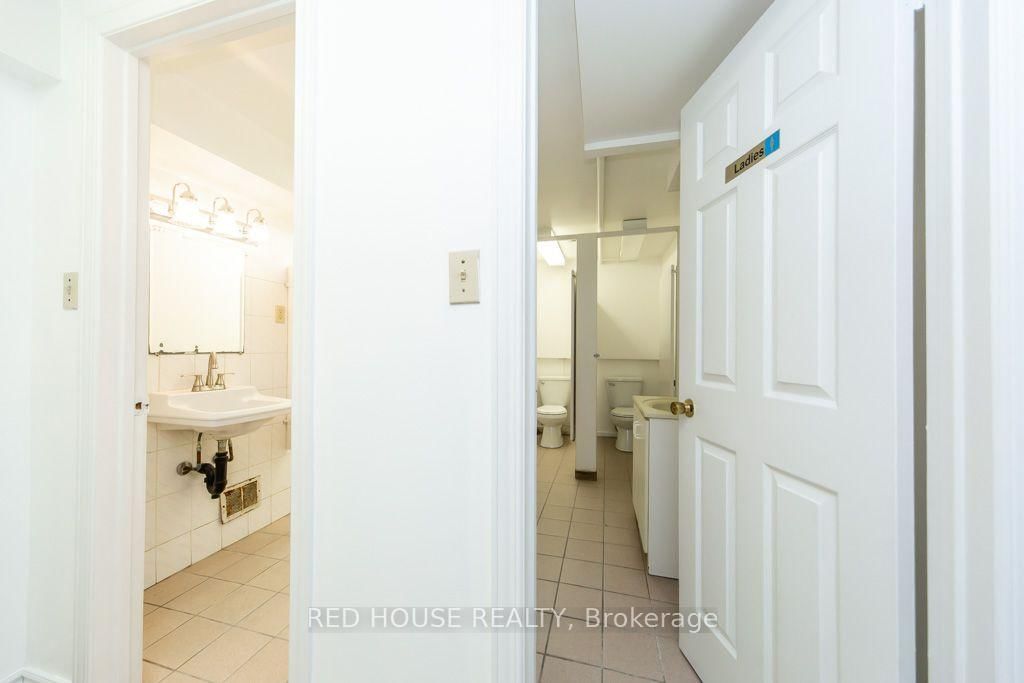 658 Vaughan Road • Toronto, ON photo 33