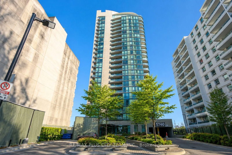 1310 - 5740 Yonge Street
