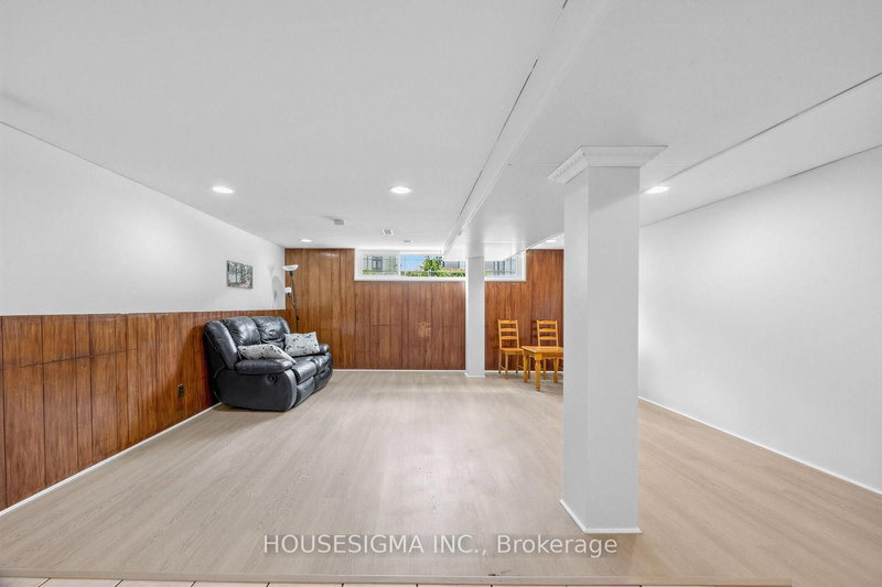 Unit Lower Unit — 51 Tisdale Avenue, Toronto