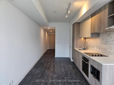 Unit 333 — 2020 Bathurst Street — more photos