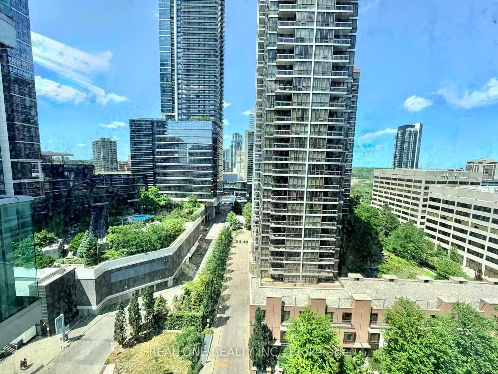 31 Bales Avenue • #1607 • Toronto, ON photo 18