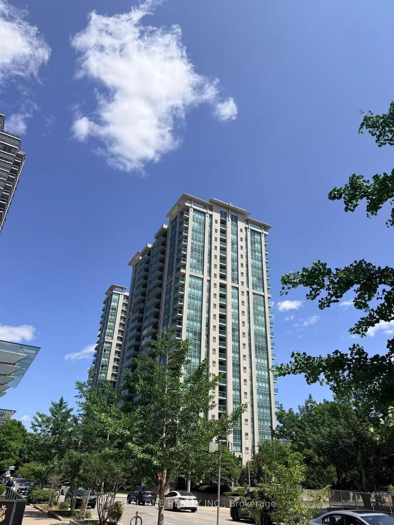 1607 - 31 Bales Avenue
