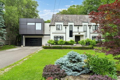 150 Sandringham Drive