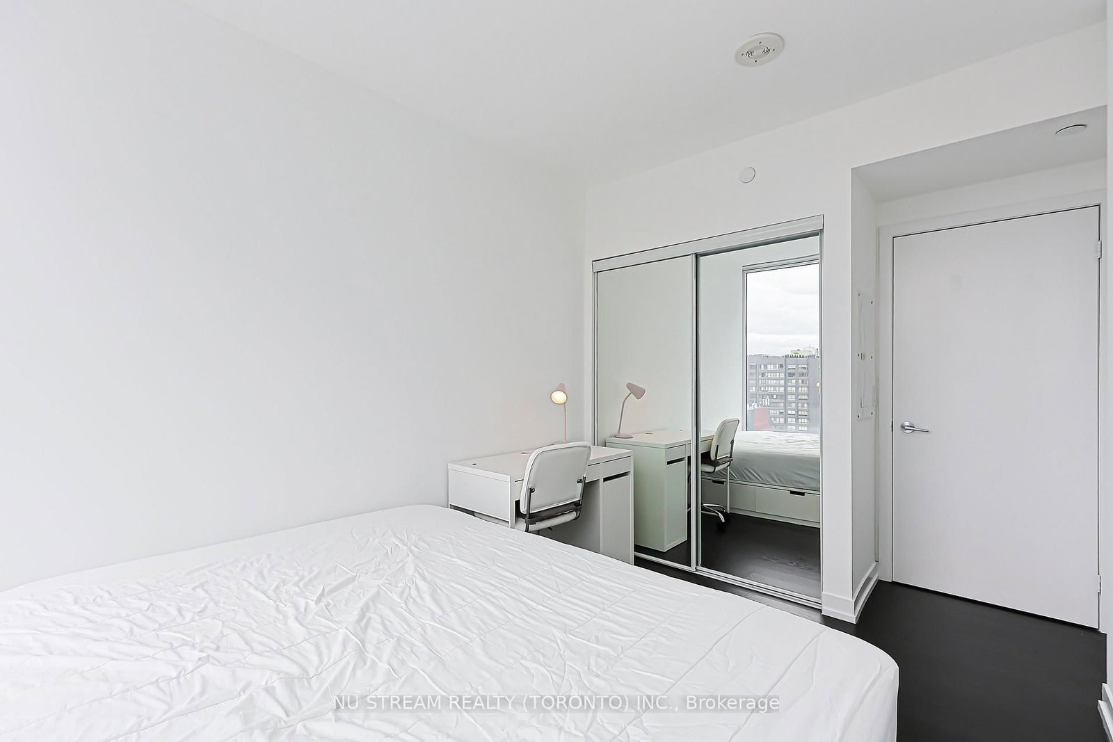 85 Wood Street • #1512 • Toronto, ON photo 23