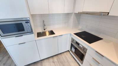Unit S1401 — 8 Olympic Garden Drive — photo 2