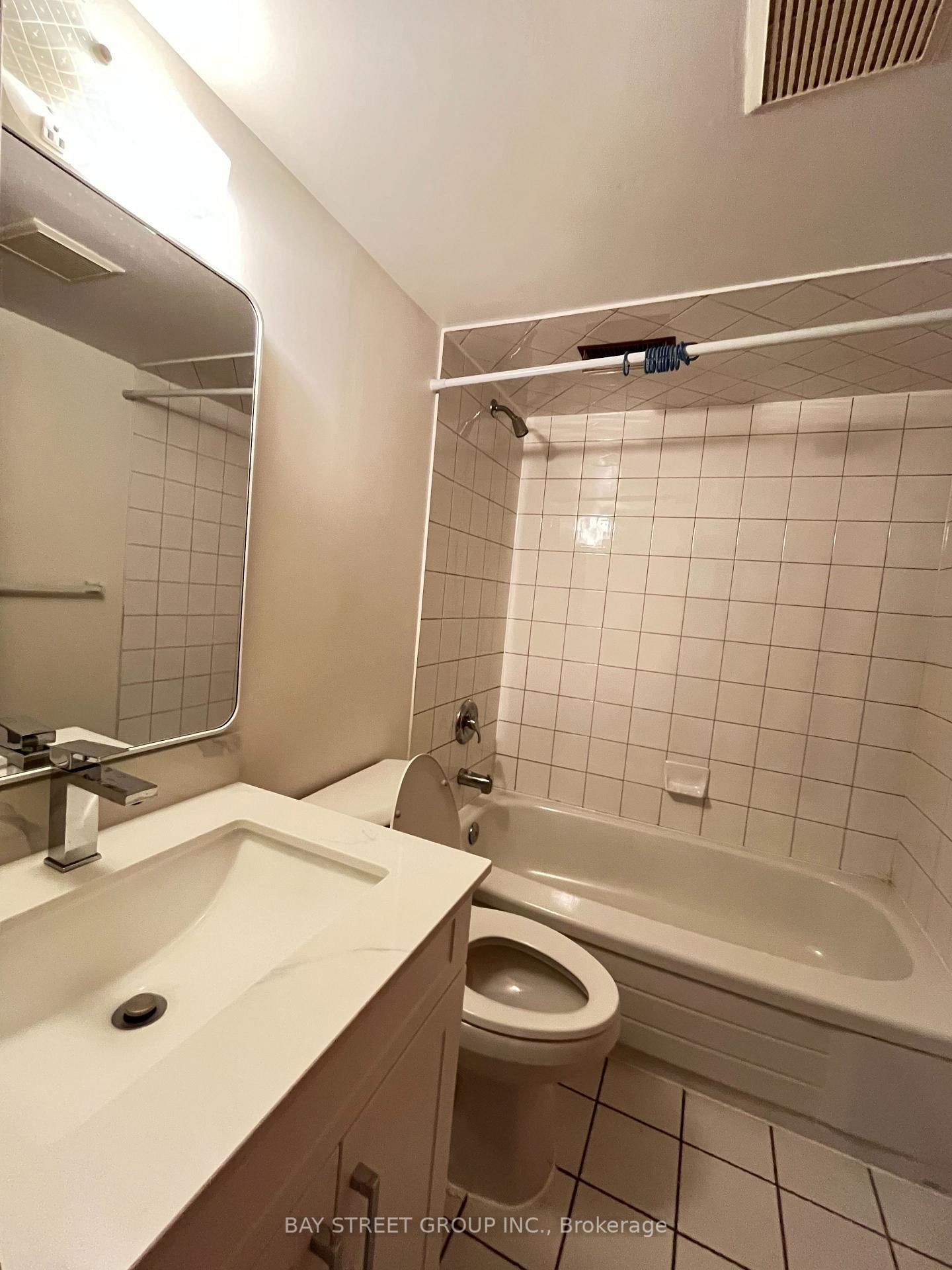 Semi-Detached House for lease at 51 Ladner Drive, Toronto, Ontario, M2J 3Z9 - Pleasant View - MLS: C13596012