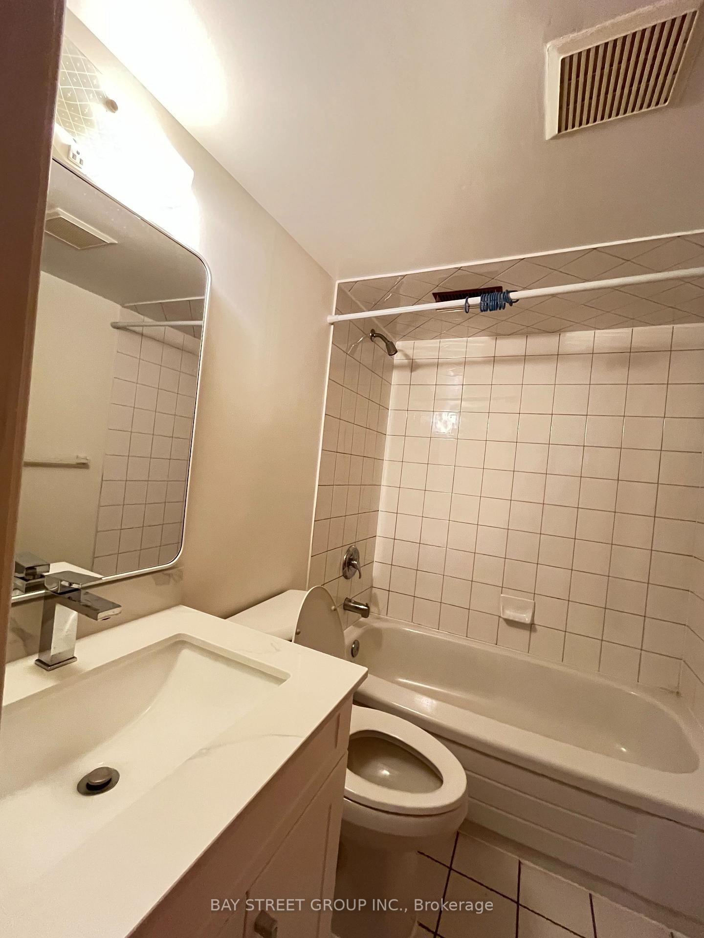 Semi-Detached House for lease at 51 Ladner Drive, Toronto, Ontario, M2J 3Z9 - Pleasant View - MLS: C13596012