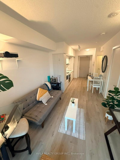 Unit 2612 — 138 Downes Street — more photos