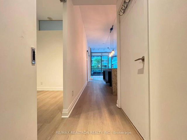 214 - 8 Charlotte Street