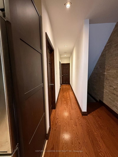 Unit 2 — 267 Saint Helens Avenue — photo 5