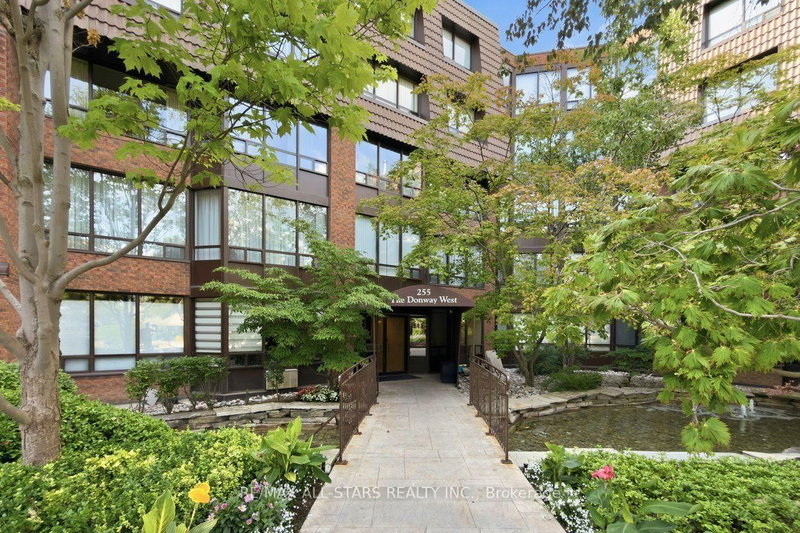 255 The Donway W #418, Toronto, Ontario