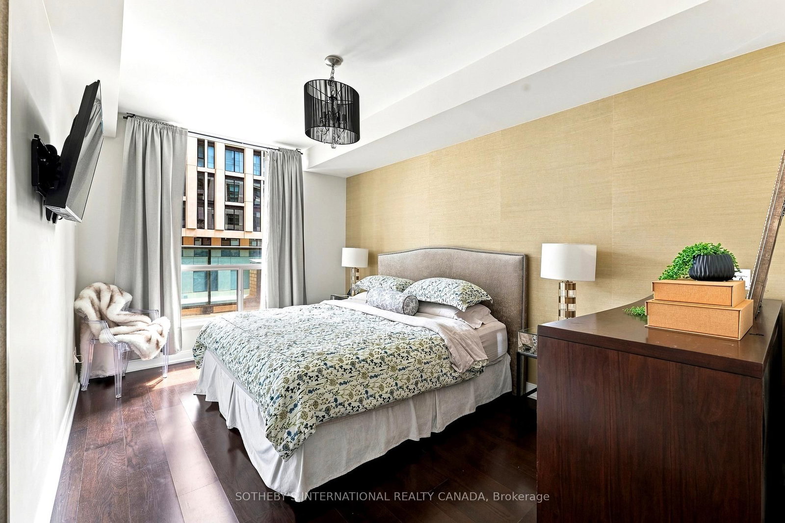88 Broadway Avenue • #409 • Toronto, ON photo 7