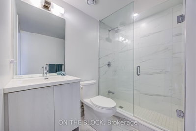 138 Downes Street • #2801 • Toronto, ON photo 7