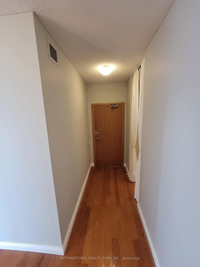 Unit 3202 — 33 Sheppard Avenue E — photo 3