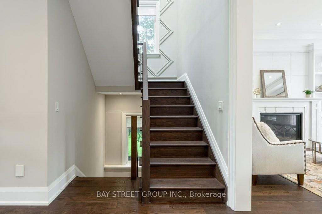 36A Doverwood Court • Toronto, ON photo 16