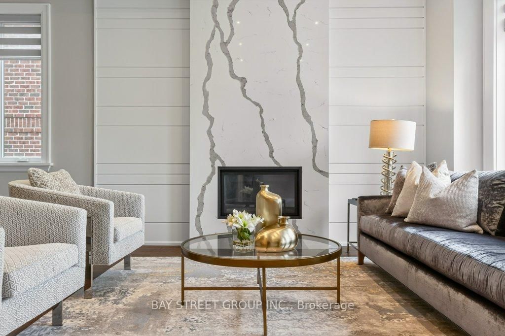 36A Doverwood Court • Toronto, ON photo 18