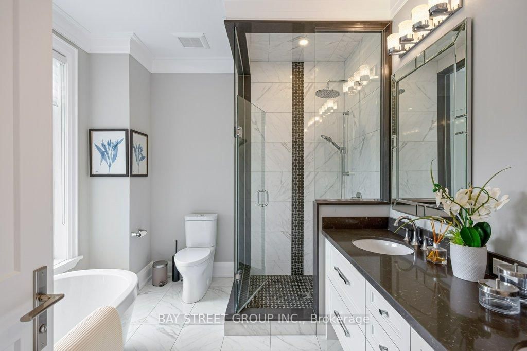 36A Doverwood Court • Toronto, ON photo 32