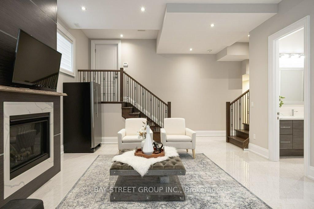 36A Doverwood Court • Toronto, ON photo 37