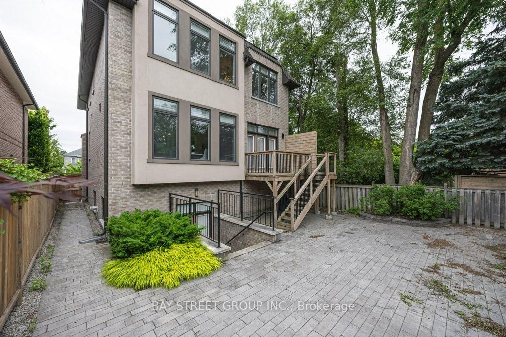 36A Doverwood Court • Toronto, ON photo 43