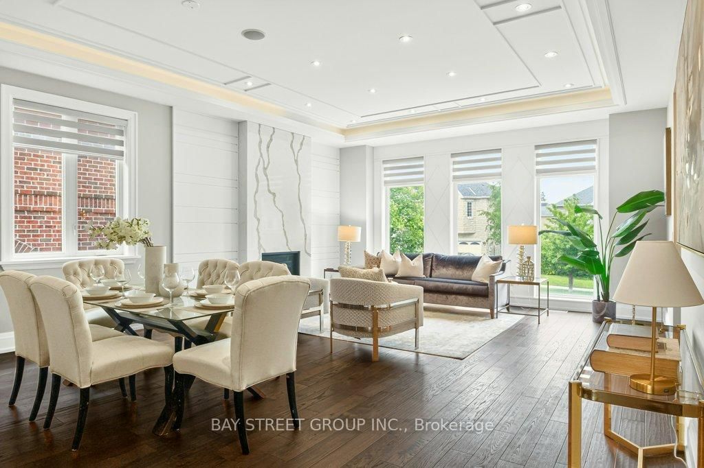 36A Doverwood Court • Toronto, ON photo 8