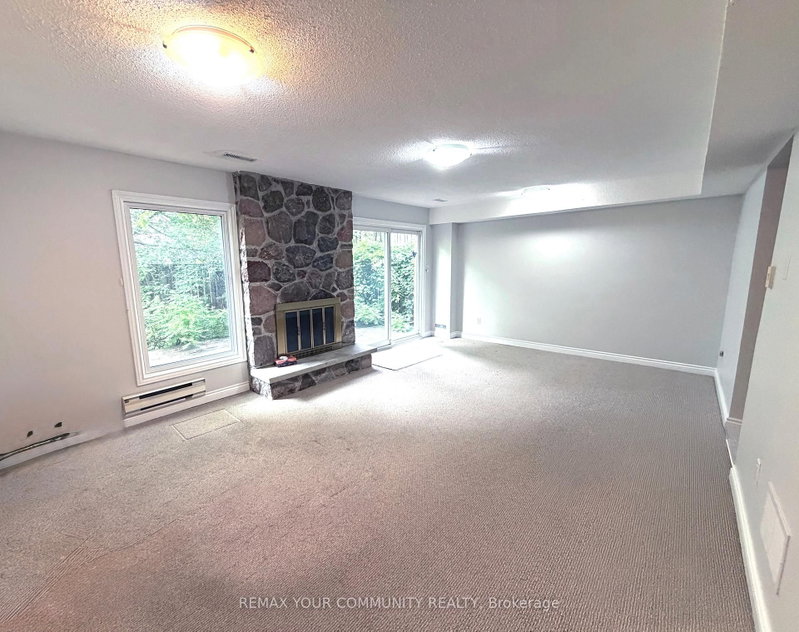 133 Stillwater Crescent