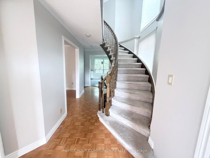 133 Stillwater Crescent