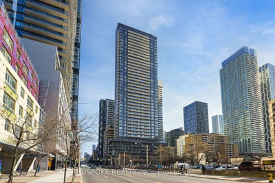 1204 - 159 Dundas Street E