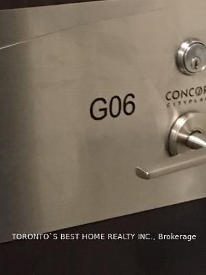 Unit Master — 428 Lake Shore/ G06 Boulevard W — photo 2
