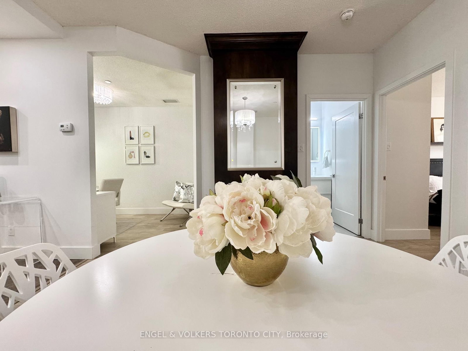 393 King Street W • #706 • Toronto, ON photo 28