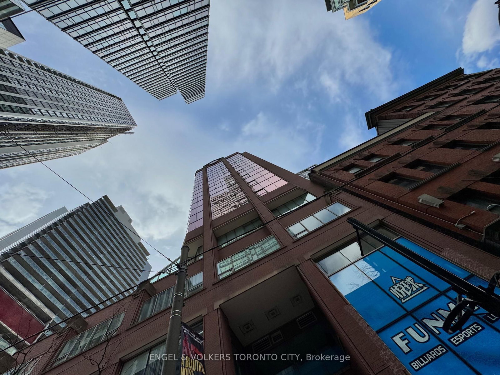393 King Street W • #706 • Toronto, ON photo 50