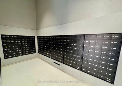 Unit 1001 — 400 King Street — photo 2