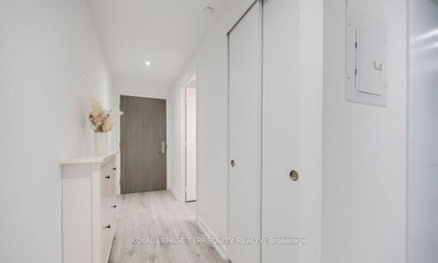Unit 330 — 161 Roehampton Avenue — photo 4